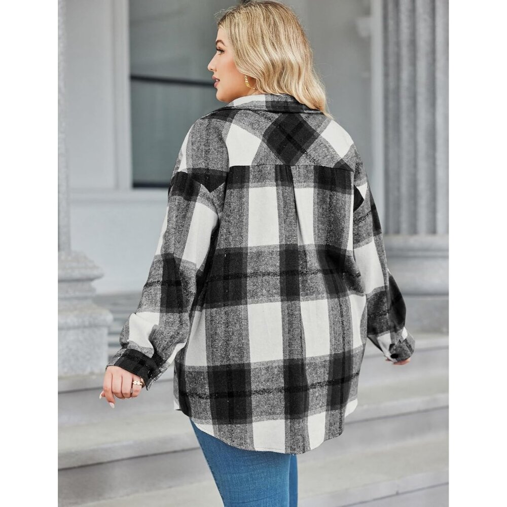 Women’s Plus Size Flannel Shacket Button Down Lon… - image 3